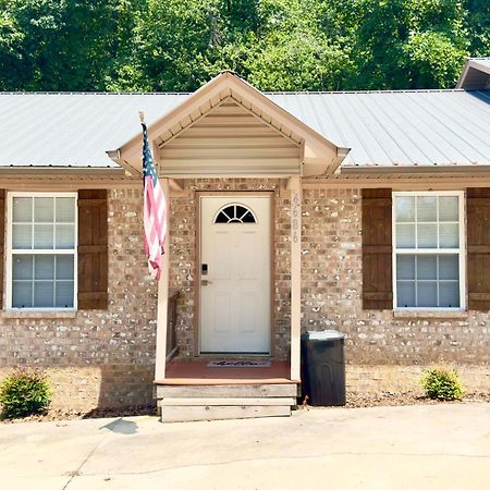 Cozy 2 Bedroom Townhouse Near Lake And Restaurants Guntersville Exterior foto